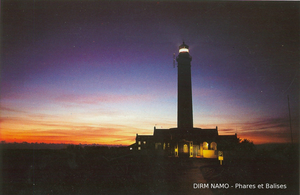 Vue d'ensemble du phare de Goulphar