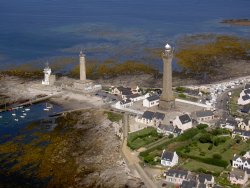 Le phare d'Eckmühl, phare de la marquise