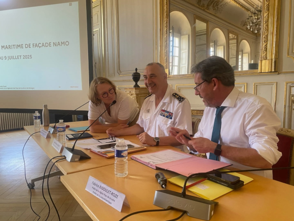 Sandrine Sellier-Richez - Directrice DIRM NAMO, Jean-François Quérat - Préfet Maritime, Fabrice Rigoulet-Roze - Préfet Pays de la Loire 