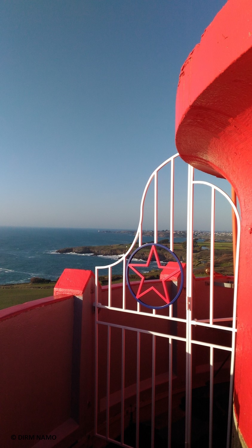 grille du chemin de ronde